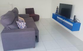 Cobertura duplex com piscina a beira-mar de Guaxuma